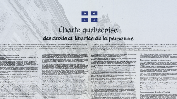 Une version papier de la Charte québécoise reproduite devant un immeuble qui apparait en transparence.
