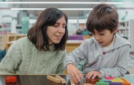 La Commission des droits lance une recherche sur le signalement à la DPJ d'enfants dont les parents sont en situation de handicap